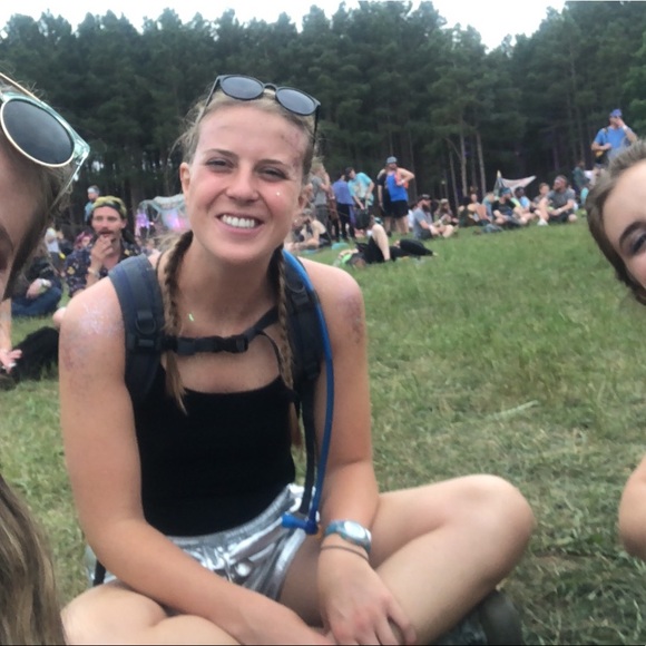 Meet your Posher, Natalie - Picture 1 of 1